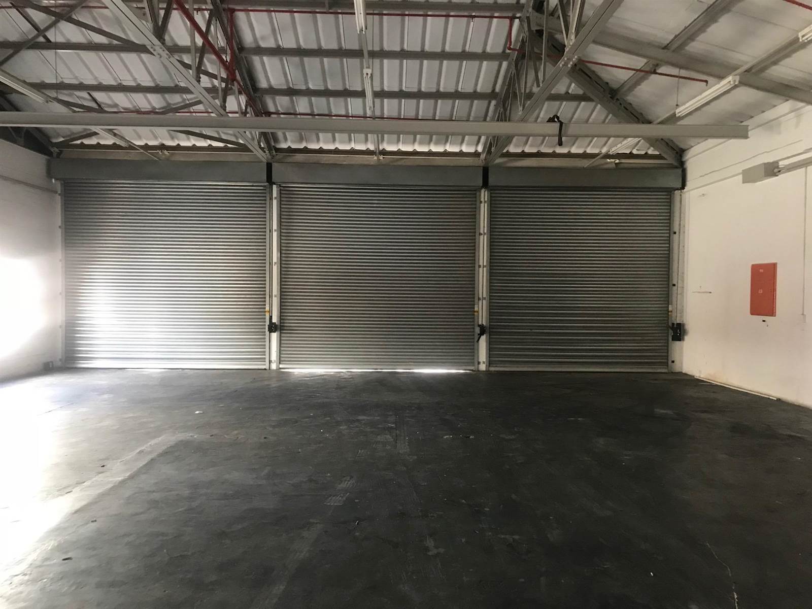 260  m² Industrial space in Bellville Central photo number 1