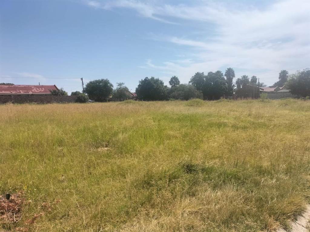 841 m² Land available in Riebeeckstad photo number 3