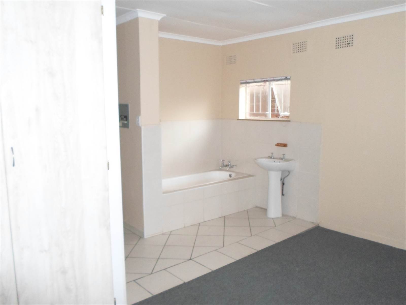 3 Bed House in Kriel photo number 7