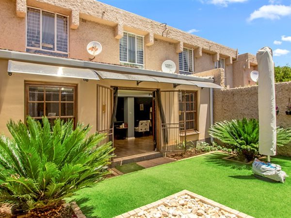 3 Bed Townhouse in Parkmore