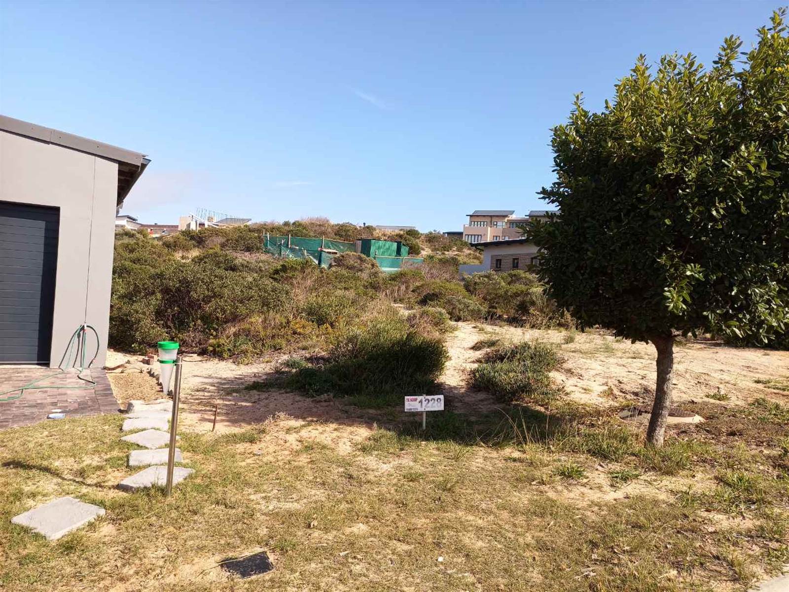 558 m² Land available in Stilbaai photo number 1