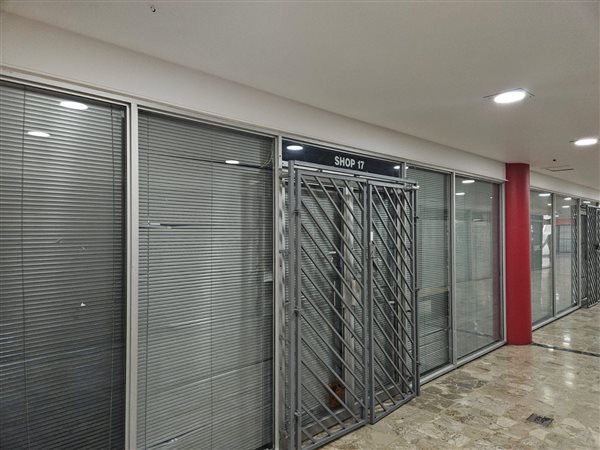 360  m² Commercial space