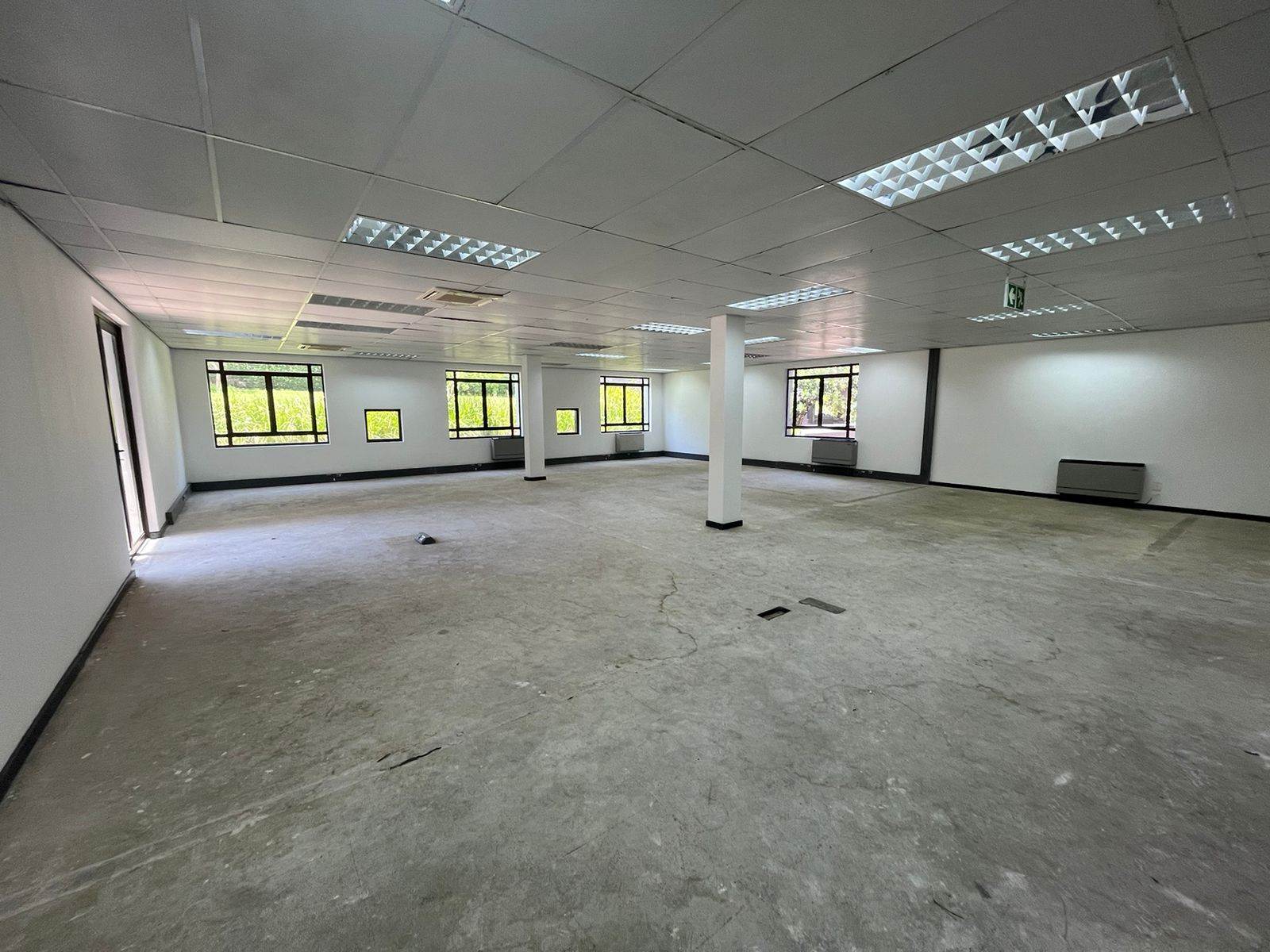 173  m² Commercial space in Hyde Park photo number 2
