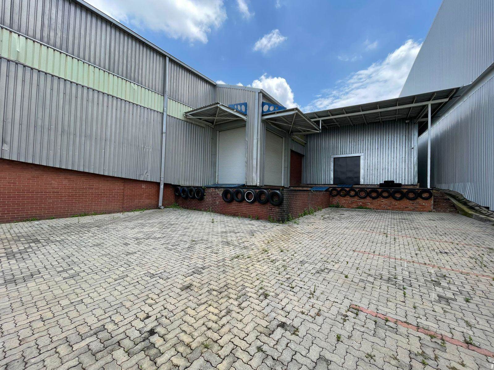 3150  m² Industrial space in Olivedale photo number 3