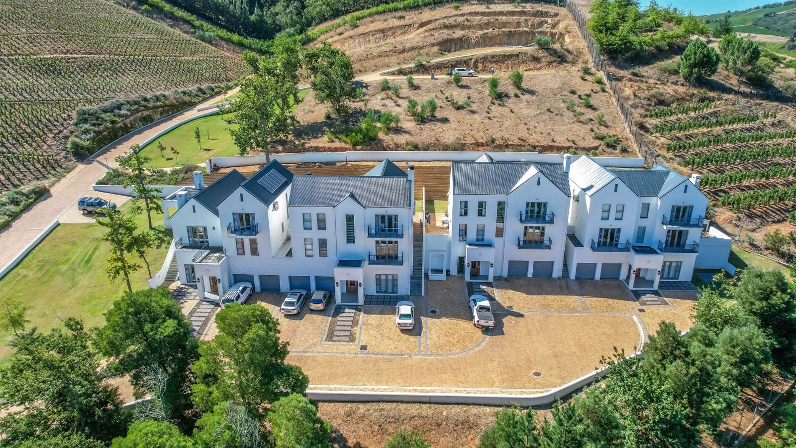 436 m² Land available in Weltevreden Hills Estate photo number 3