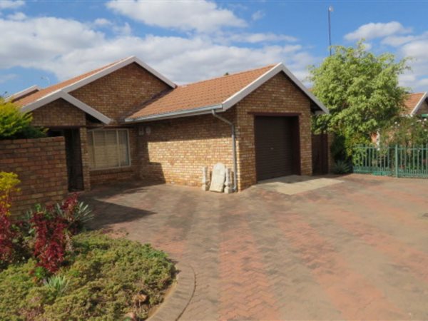 3 Bedroom House 3 Bedroom House