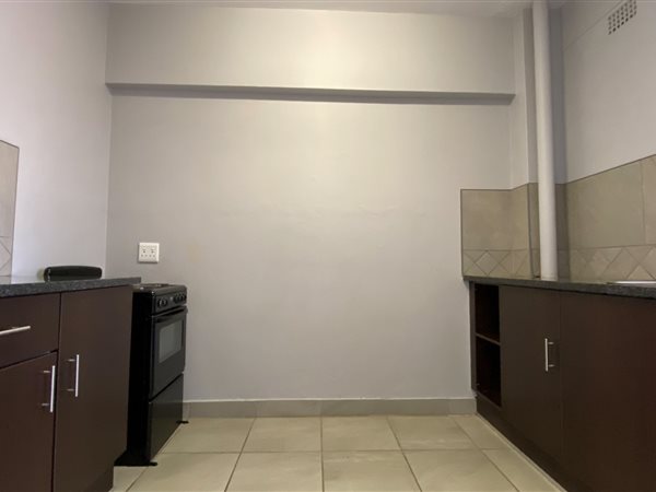 2 Bed Apartment in Johannesburg Central