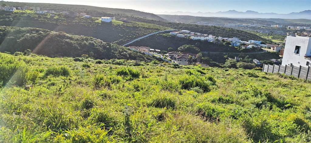510 m² Land available in Mossel Bay photo number 1