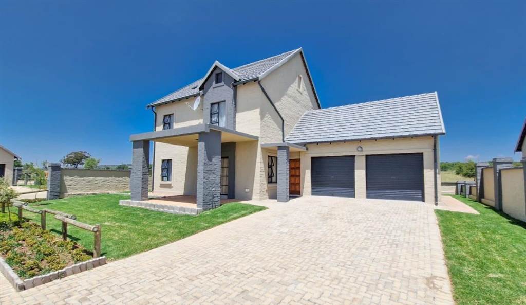 4 Bed House in Boschkop photo number 1
