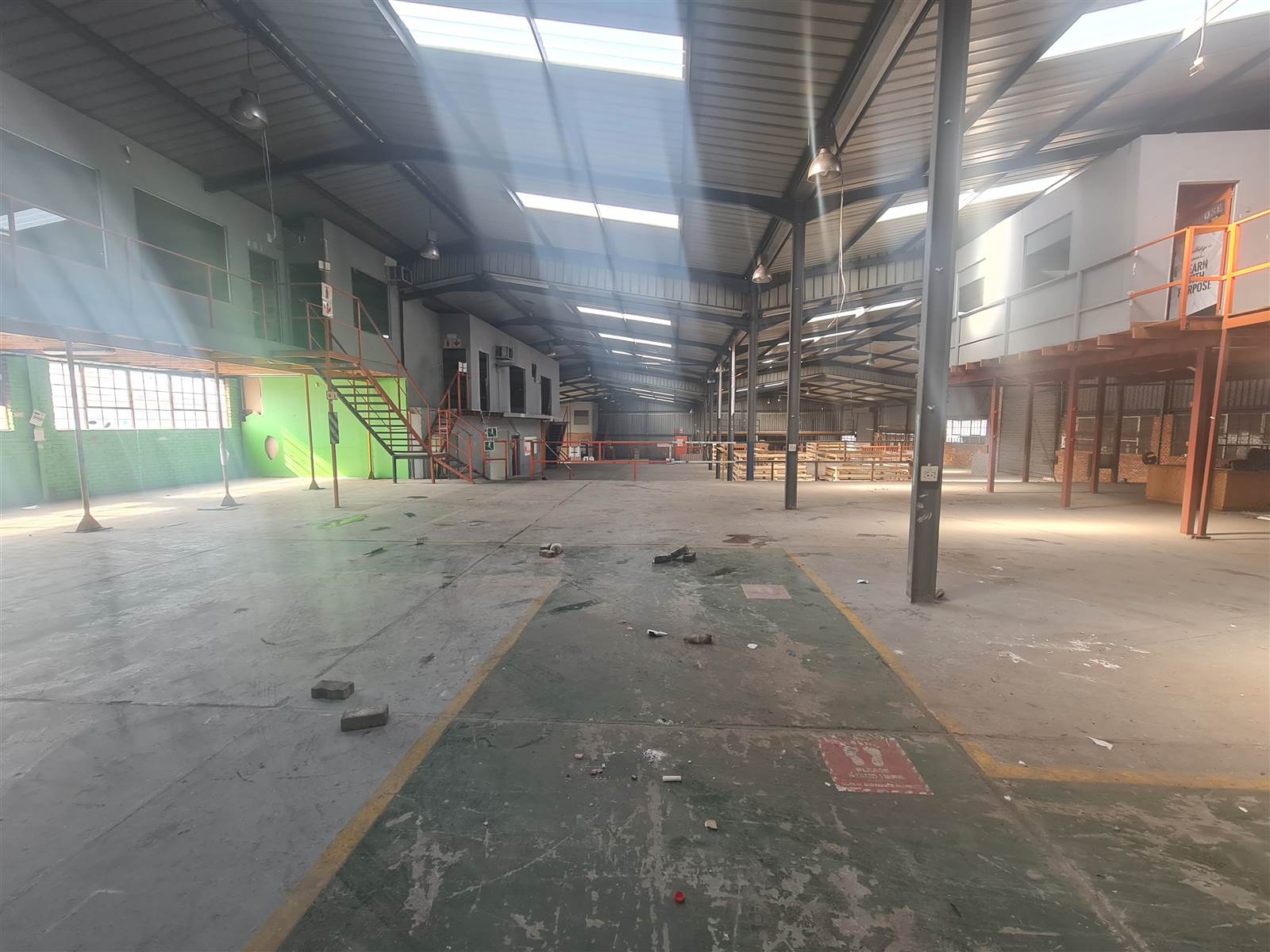 1256  m² Industrial space in Wadeville photo number 18