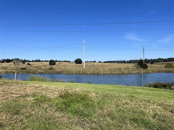 600 m² Land available in Roberts Estate