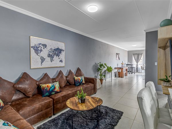 2 Bedroom Townhouse 2 Bedroom Townhouse