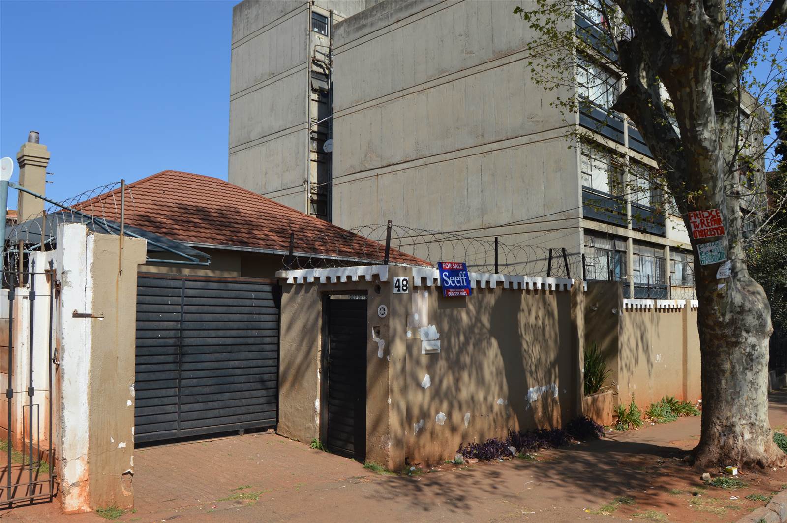 4 Bed House in Yeoville photo number 14