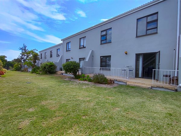 3 Bed Townhouse in Fairfield Estate