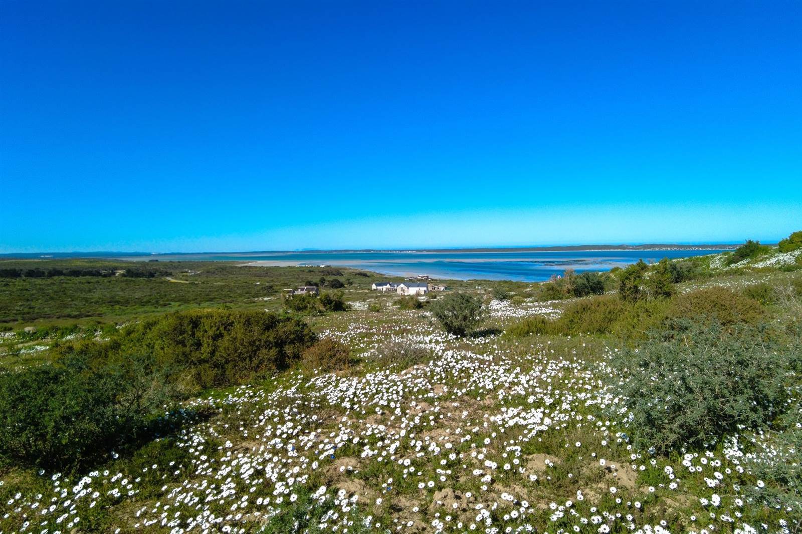 600 m² Land available in Langebaan Central photo number 2