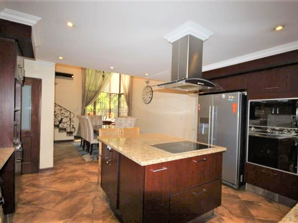 3 Bed Townhouse in Barbeque Downs