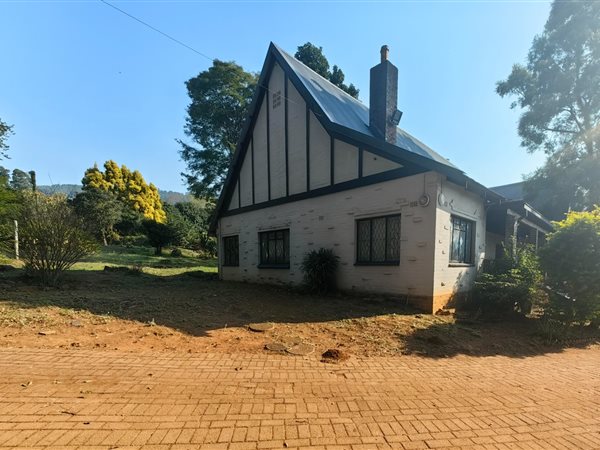 5 Bed House in Montrose