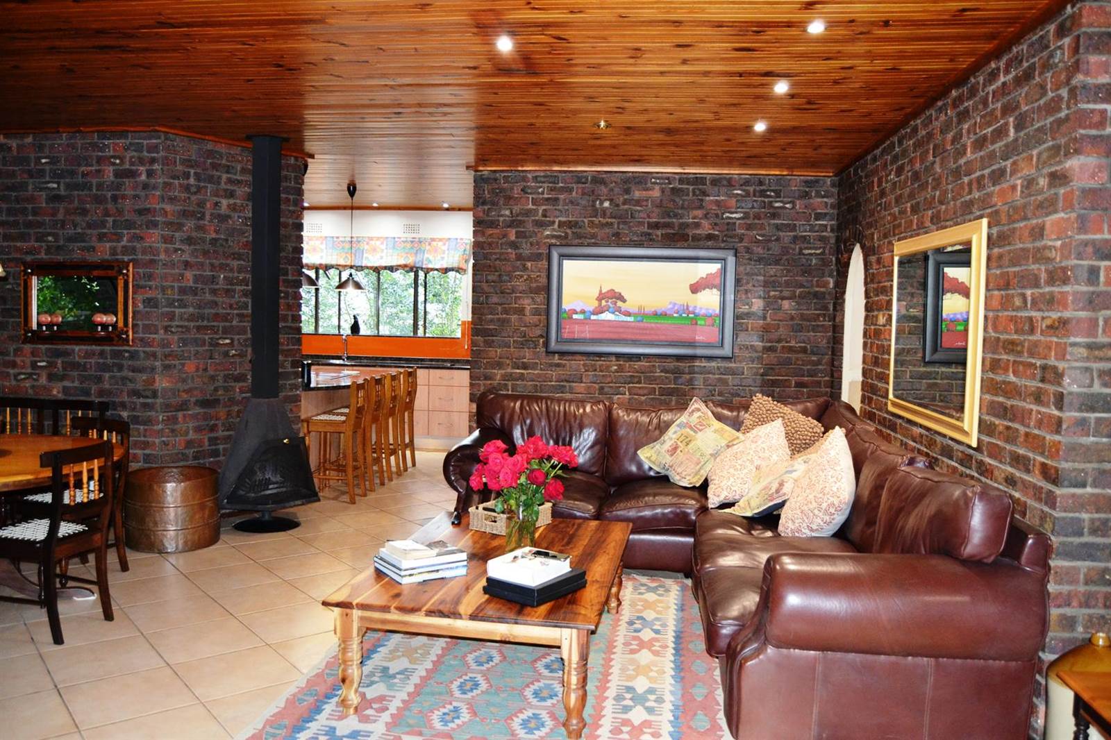 4 Bed House in Prince Alfred Hamlet photo number 6
