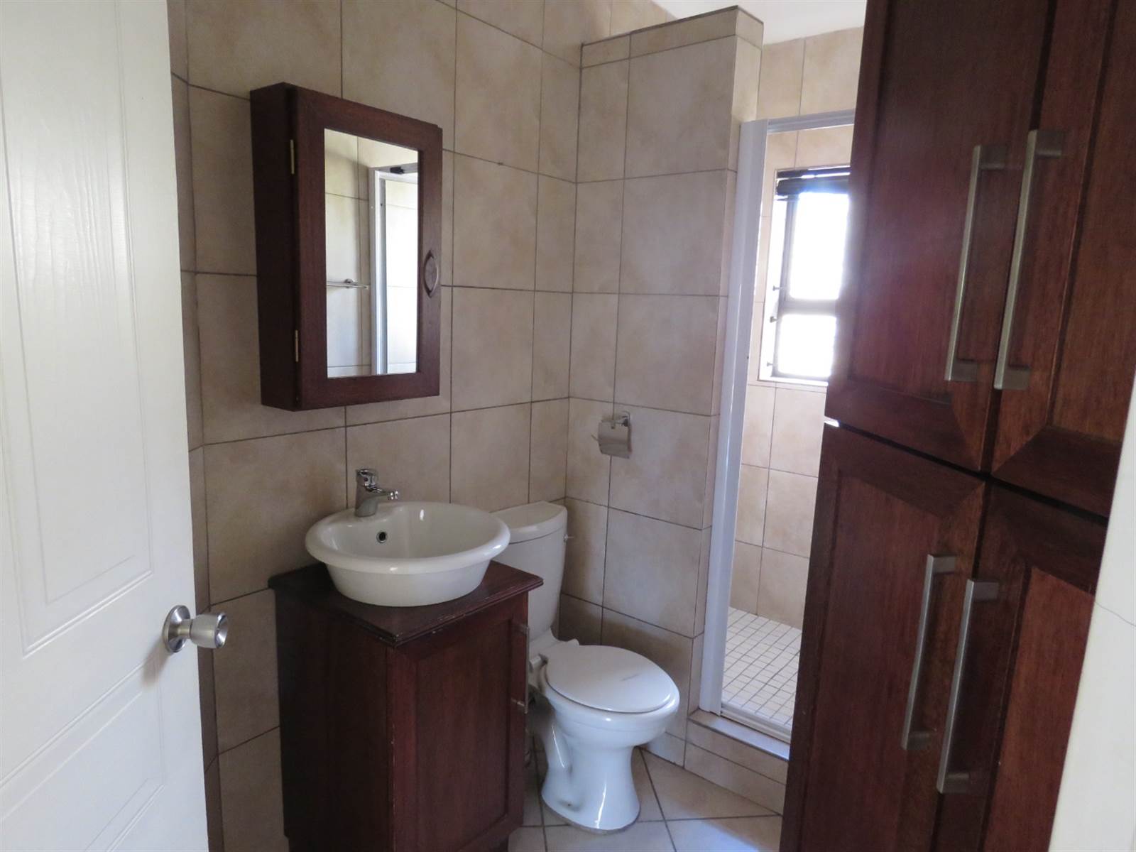 3 Bed Townhouse in Harrismith photo number 16