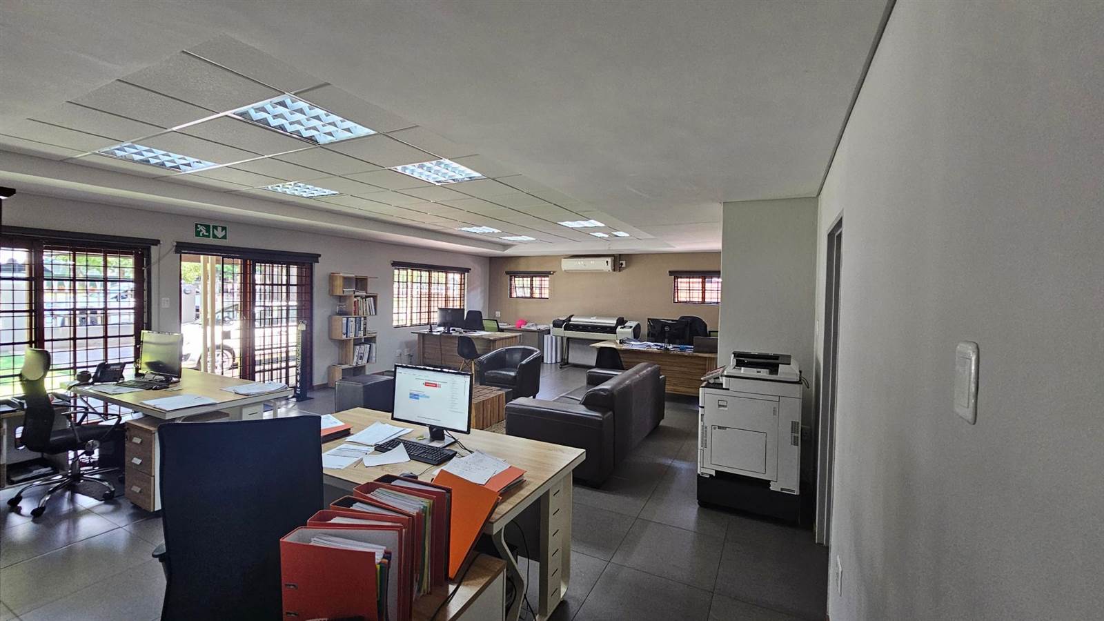 140  m² Office Space in Groenkol photo number 6