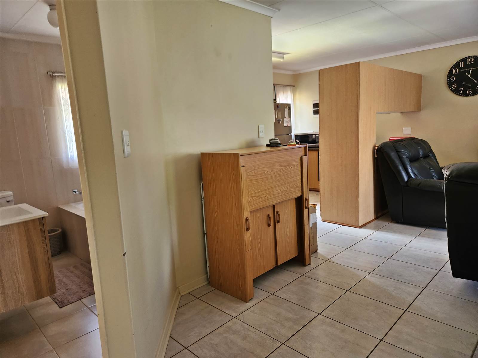 3 Bed Townhouse in Quaggafontein photo number 11