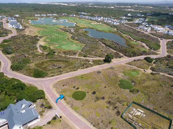 1201 m² Land available in St Francis Links