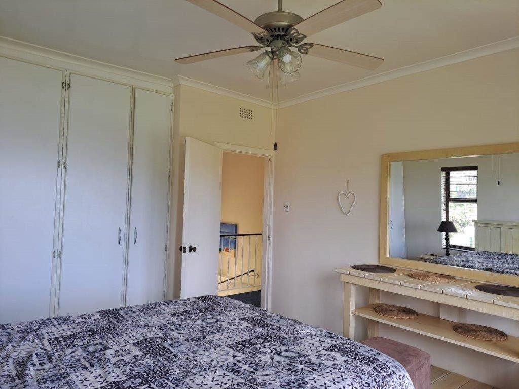 3 Bed Duplex in Port Edward photo number 21