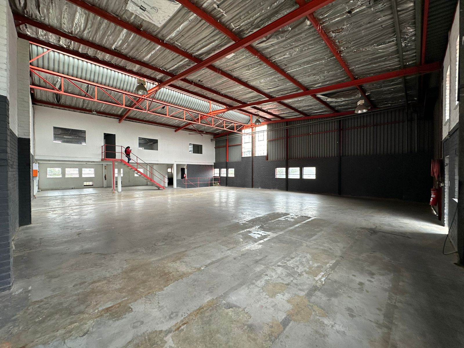 491  m² Industrial space in Strydompark photo number 2