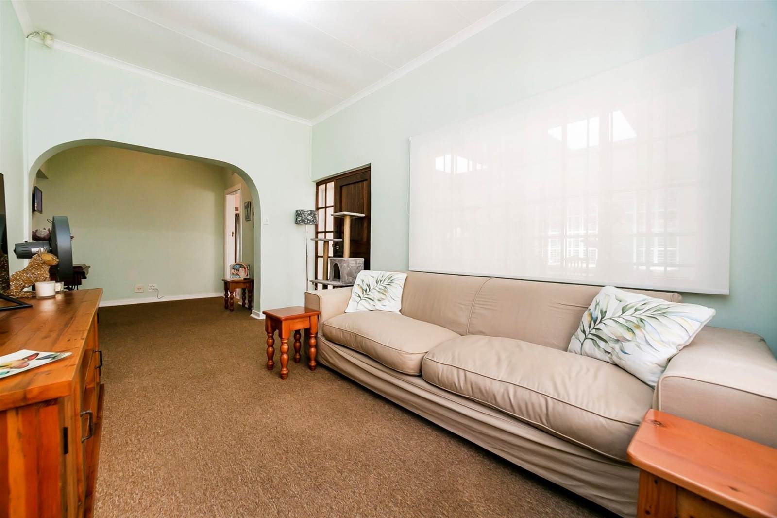 3 Bed House in Greenside photo number 17