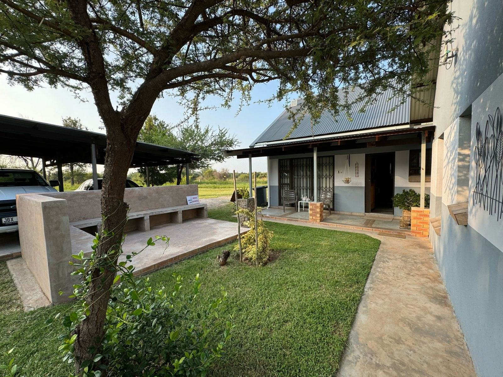 17 Bed House in Dinokeng photo number 12