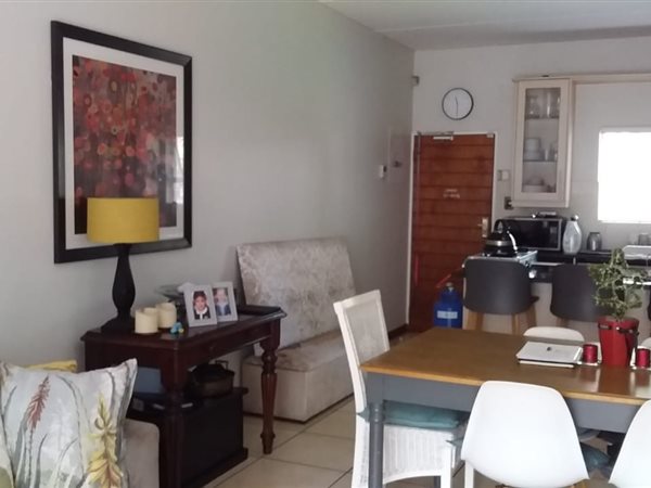 3 Bed Apartment in Parkview