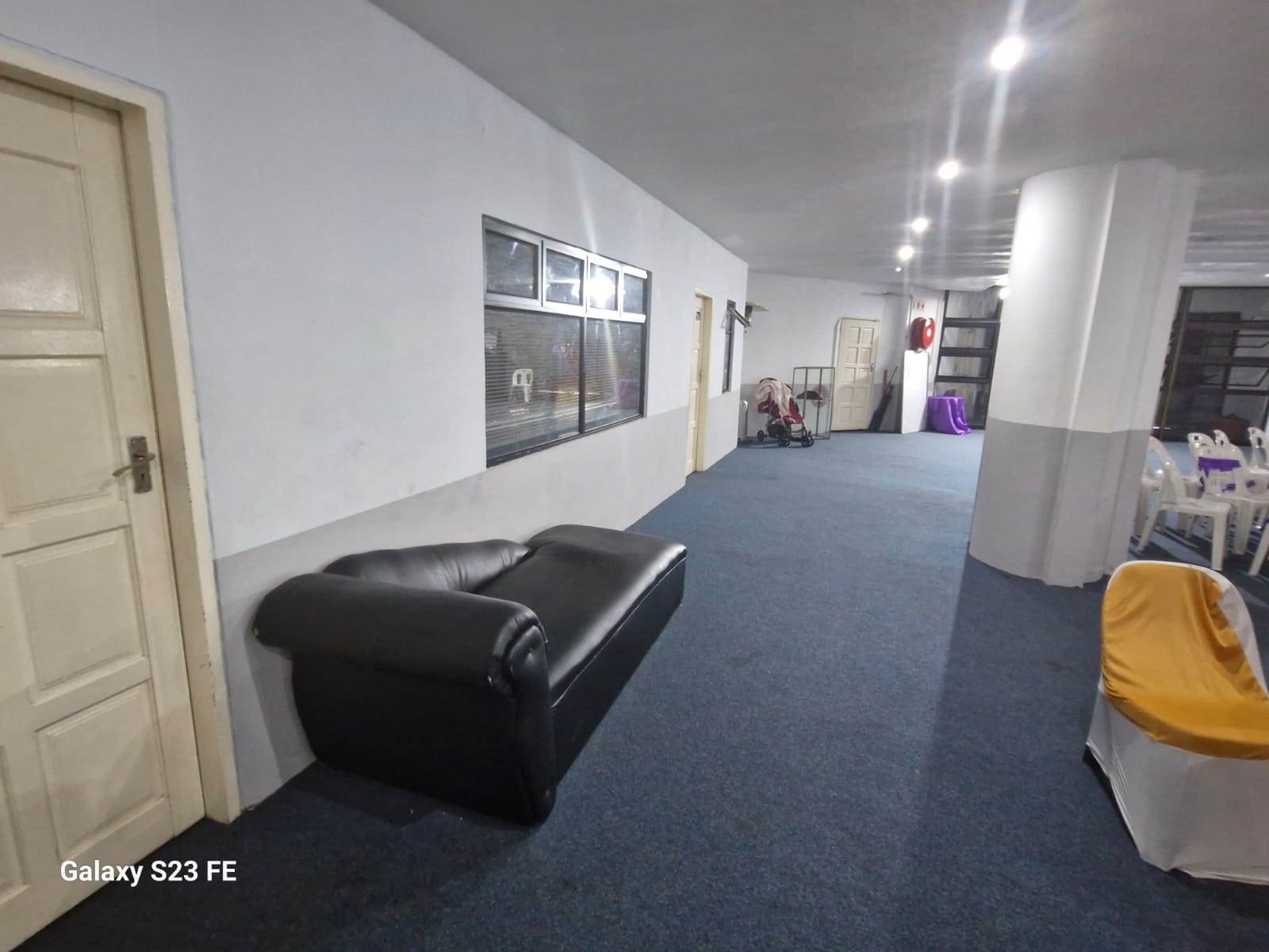 4200  m² Industrial space in Hillbrow photo number 9