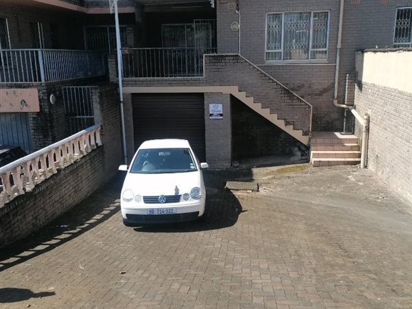 3 Bedroom Townhouse 3 Bedroom Townhouse