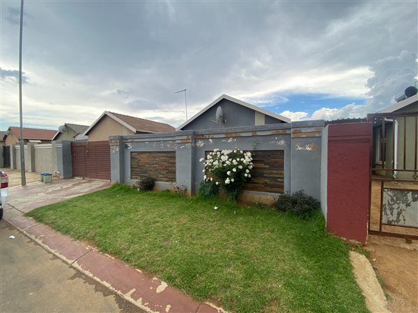 2 Bed House in Windmill Park