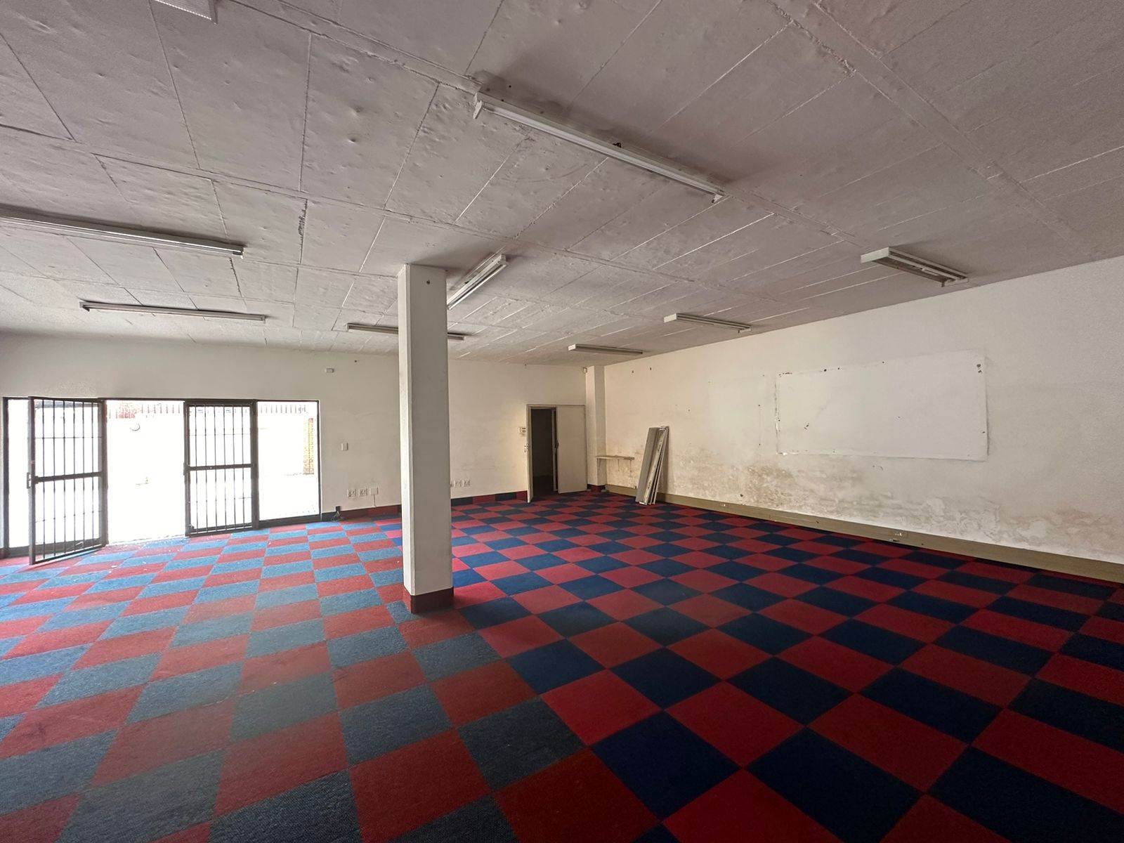 113  m² Commercial space in Alberton photo number 5