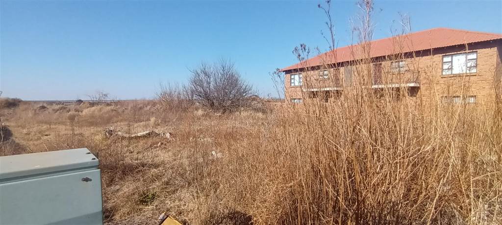 599 m² Land available in Flamwood photo number 5