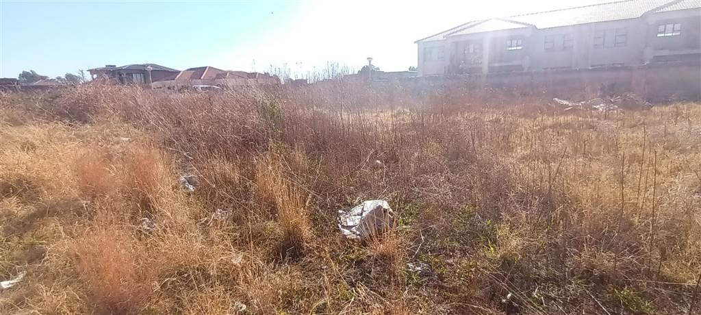 599 m² Land available in Flamwood photo number 2