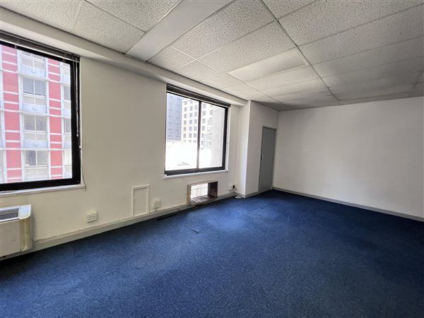 64  m² Commercial space in Cape Town City Centre