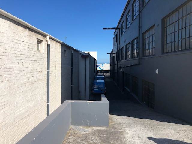 2679  m² Industrial space in Paarden Eiland photo number 14