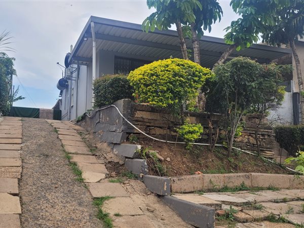 2 Bedroom House 2 Bedroom House