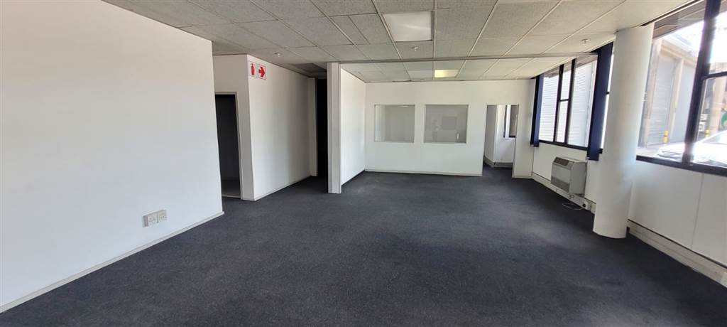 217  m² Commercial space in Isando photo number 13