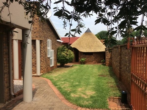 3 Bedroom House 3 Bedroom House