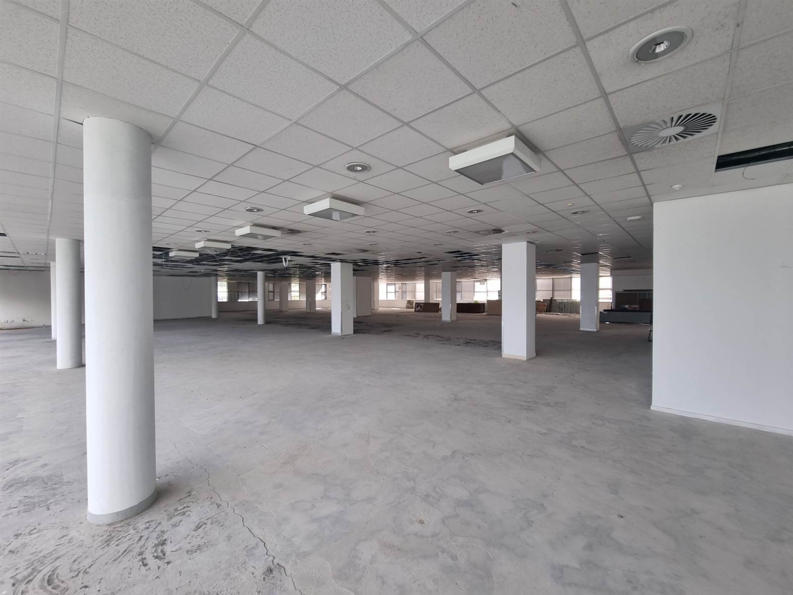 1000  m² Office Space in Pietermaritzburg Central photo number 4