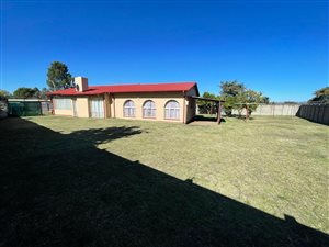 4 Bed House in Barry Hertzog Park