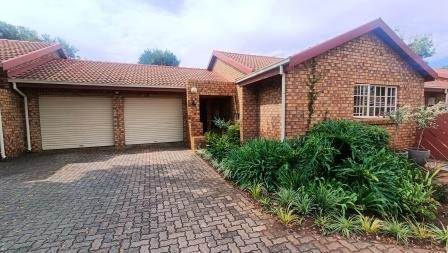 3 Bed Townhouse in Eldoraigne photo number 1