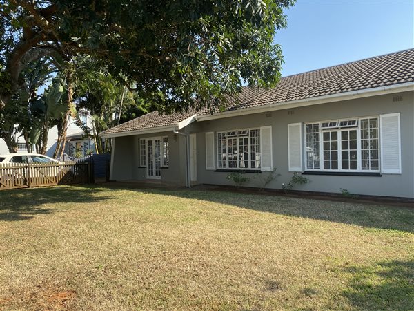 3 Bedroom House 3 Bedroom House