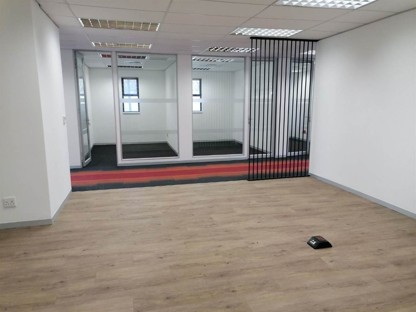 652  m² Commercial space in Bryanston photo number 11