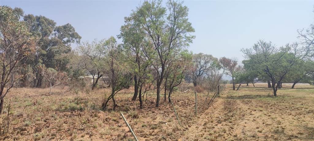 1.5 ha Land available in Rustenburg Central photo number 4