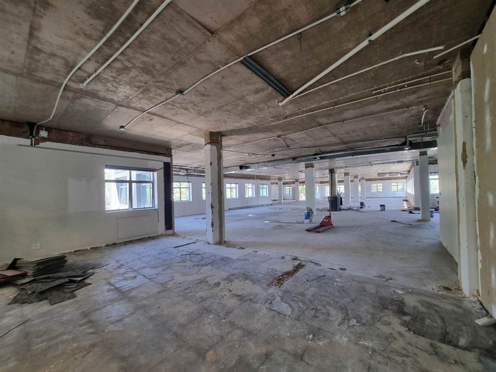 153  m² Commercial space in Hatfield photo number 8