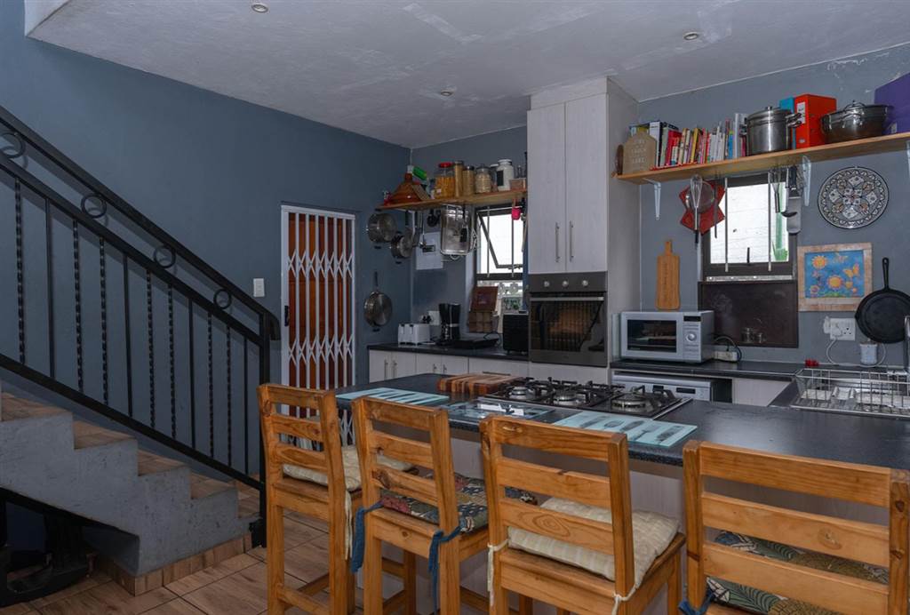 3 Bed House in Marlands photo number 5